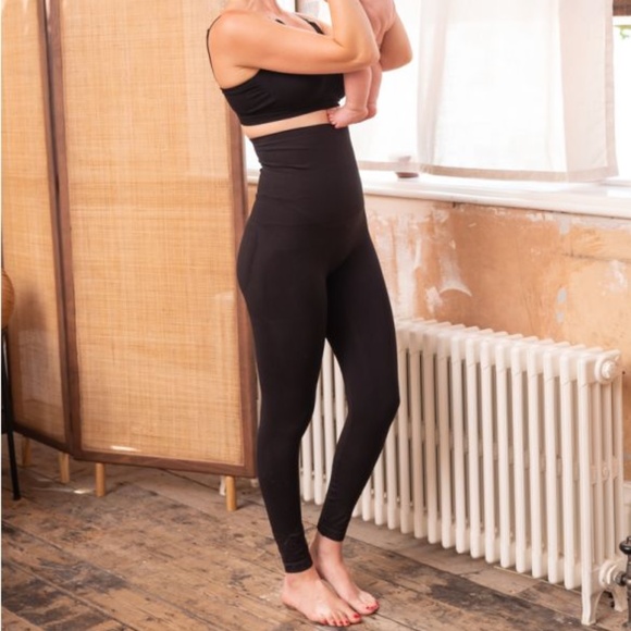 Seraphine Postpartum Shaping Leggings - Small - Picture 4 of 10